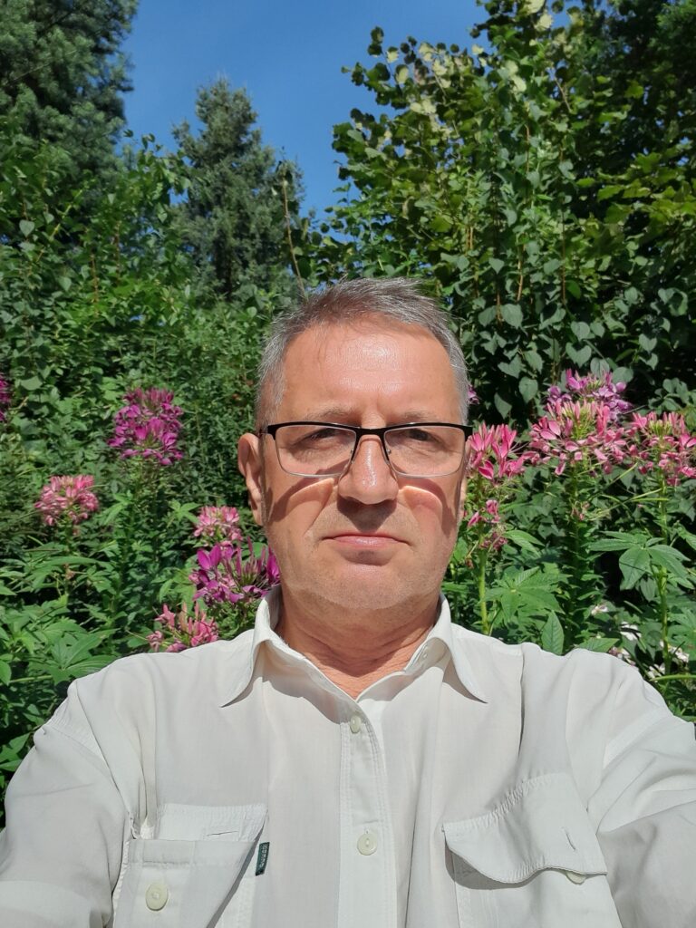 Władysław Danielewicz - prof. UPP dr hab., pracownik naukowy Katedra Botaniki i Siedliskoznawstwa Leśnego UP w Poznaniu
